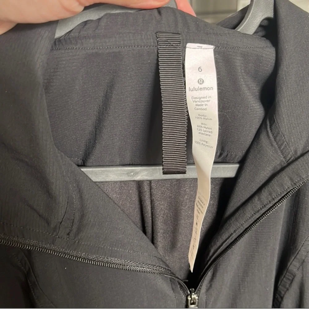 Lululemon | Jacket - Picture 2 of 4